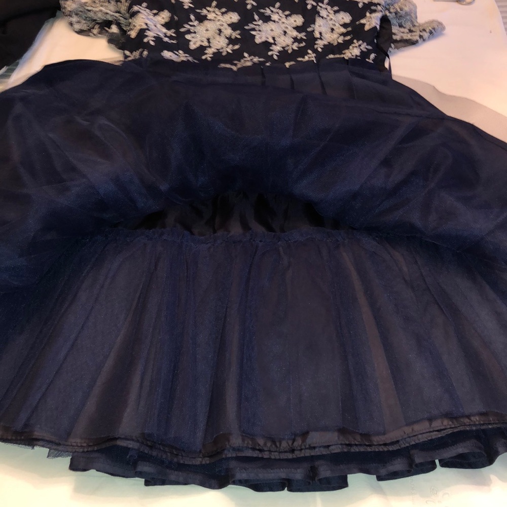 Monsoon formal dress - Picture 7 of 7